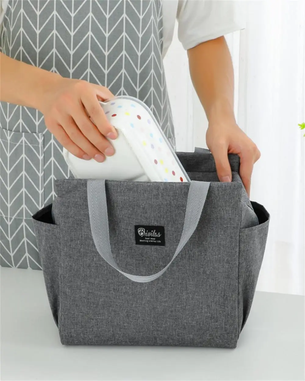 Description Picture 2 of itemLarge Capacity Cooler Bag Waterproof Oxford Portable Zipper Thermal Lunch Bags Insulated Freezer Bag Camping Picnic Bag
