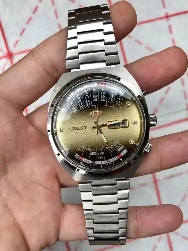 ساعة أورينت ميكانيكية أوتوماتيكية للجنسين مع قرص ك...