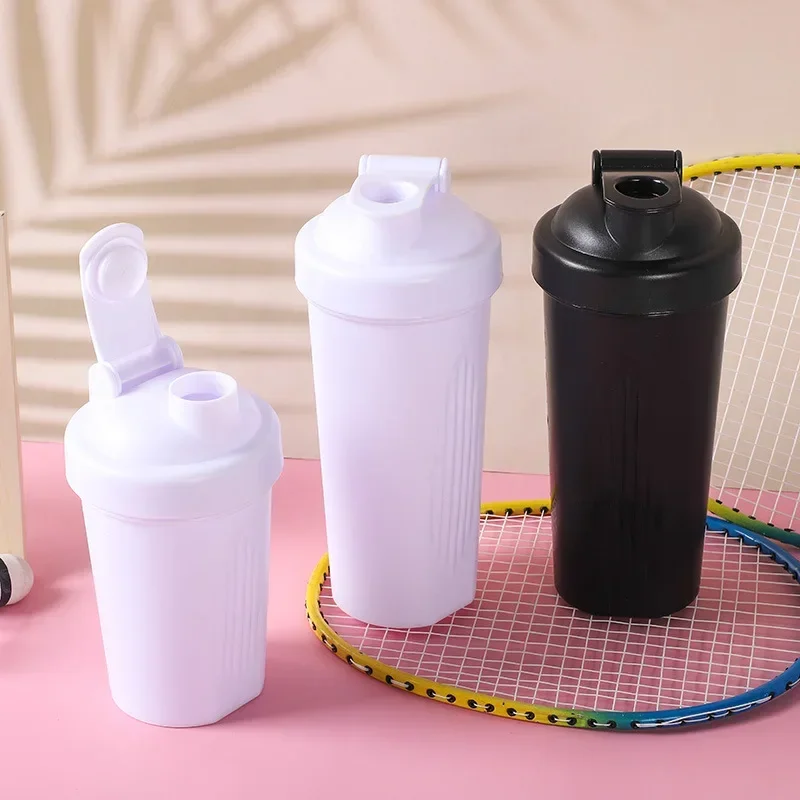 Out Door Sport Shaker Bottles Bodybuilding Whey Protein Powder Mixer Bottle Portable Flip Cover Water Bottles Plastic Drink Cup