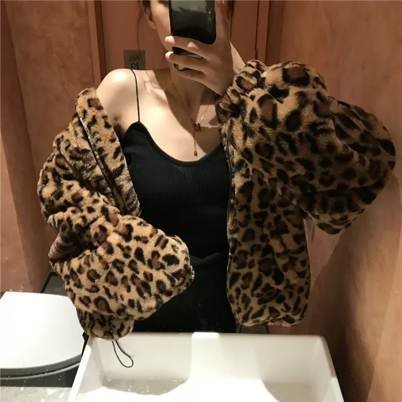2023 Winter Jacket Lady Loose oversized Fuzzy Coats Women Vintage Leopard Stand Collar Zipper Outwear Female Casual Streetwear