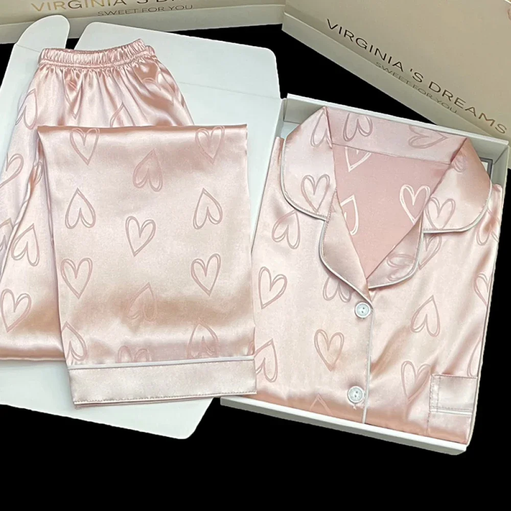 مجموعات بيجامة نسائية كلاسيكية ، جاكار على شكل قلب...
