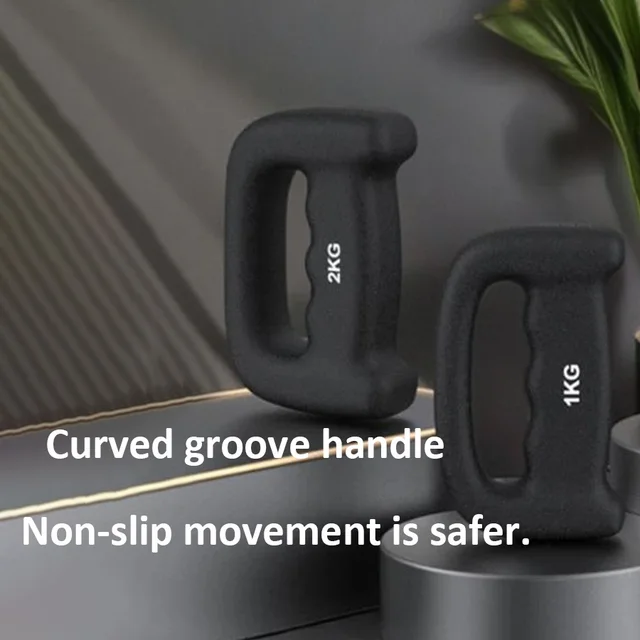 A pair of D-type boxing dumbbells training arm strength training boxing resistance punching speed dumbbells