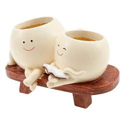 Charming Smile Face Resin Planter with Drainage Hole - Unique Design for Succulents and Flowers (Beige)