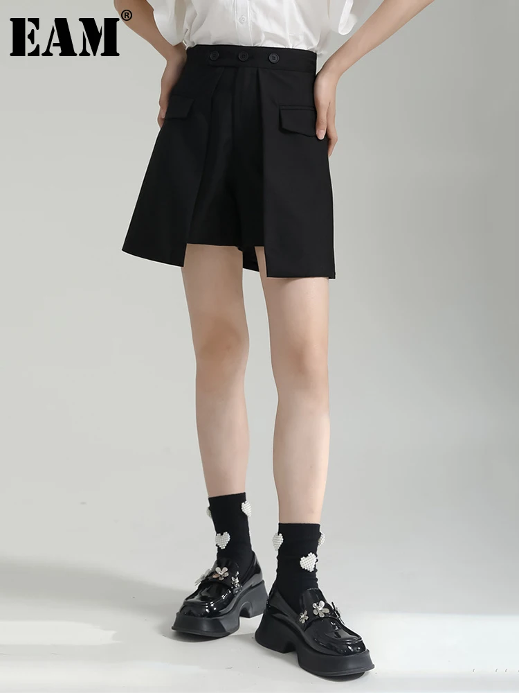 

[EAM] Women Black Irregular Spliced Casual Wide Leg Shorts New High Waist Loose Fit Trousers Fashion Spring Summer 2023 1DF7634