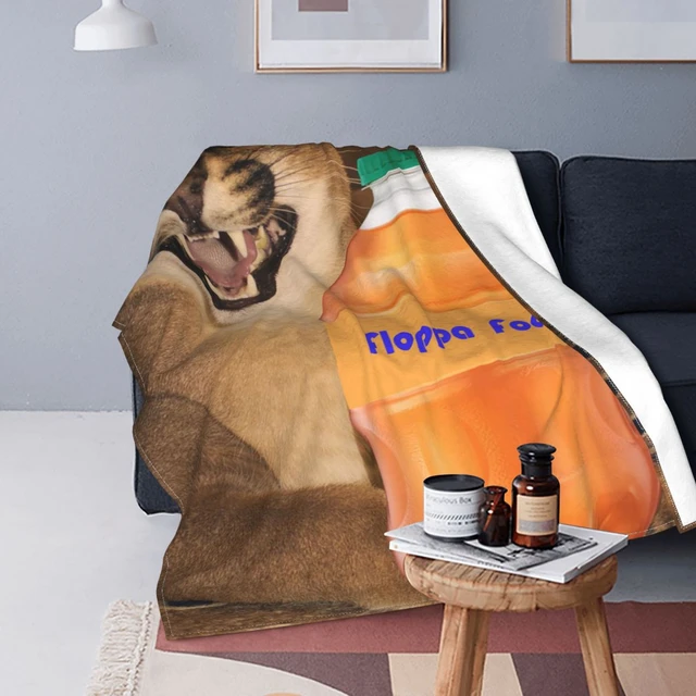 Meme World Big Floppa Meme - Almohada para gato caracal, 16.0 x 16.0 in,  multicolor