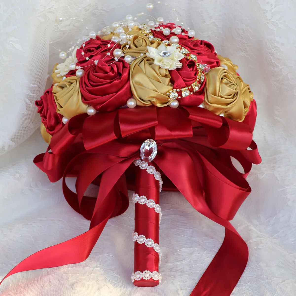 Wedding Bouquets for Bride Tossing Bouquet for Wedding Ceremony Anniversary Satin Rose Artificial Flowers Brooch Bouquet