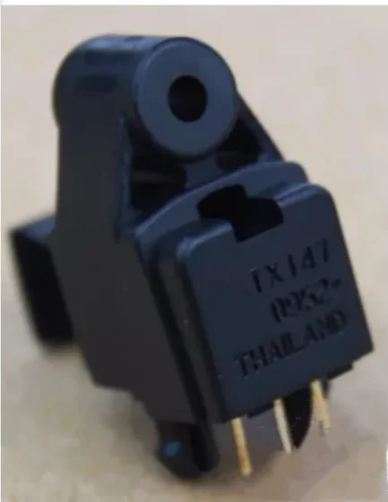 

2-5PCS TOTX147 TOTX 147 TOT X147 TX147 DIP Fiber Transceiver