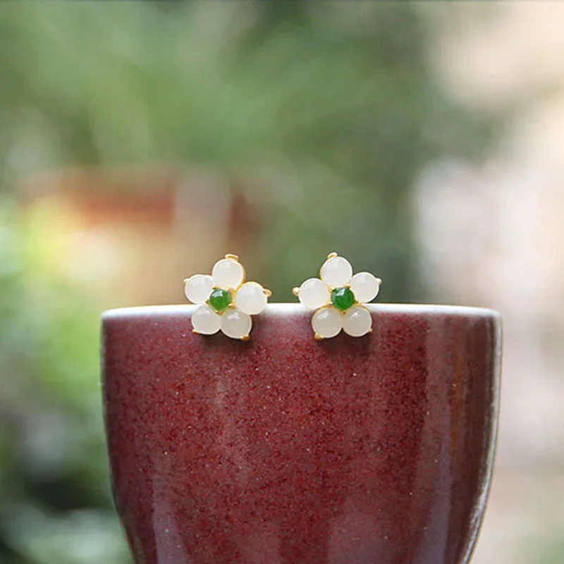 Fashion Ethnic Chinese Style Hotan White Jade Flower Silver 925 Needle Gold Plated Stud Earrings for Women Party Girlfriend Gift