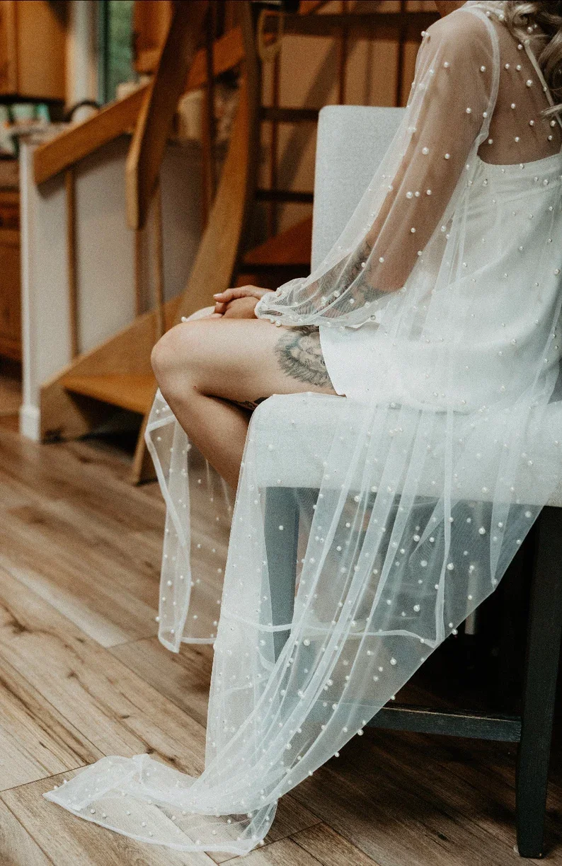 Luxury Pearl Bridal Robe, Luminous Lace Pearls: Luxurious Tulle
