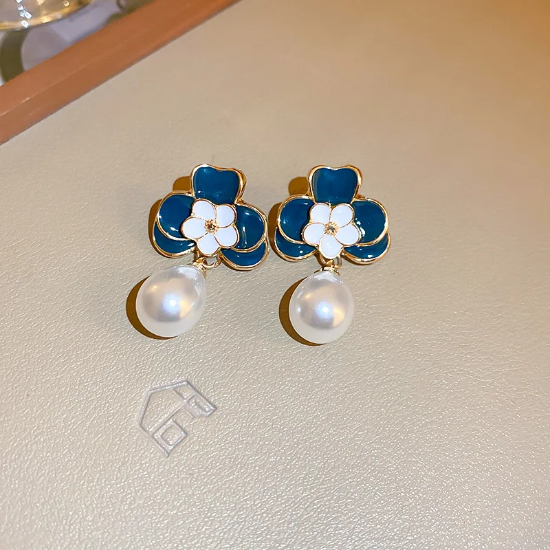 

European and American Women's Oil-Spot Glaze Flowers Water Drop Pearl Earrings French Personalized Minority Earrings