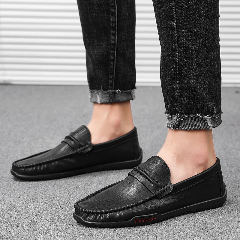 

Luxury Men England Casual Moccasin Shoes Breathable Spring Outdoor Mens Business Shoes Formal Dress Loafers Youth Walking Loafer