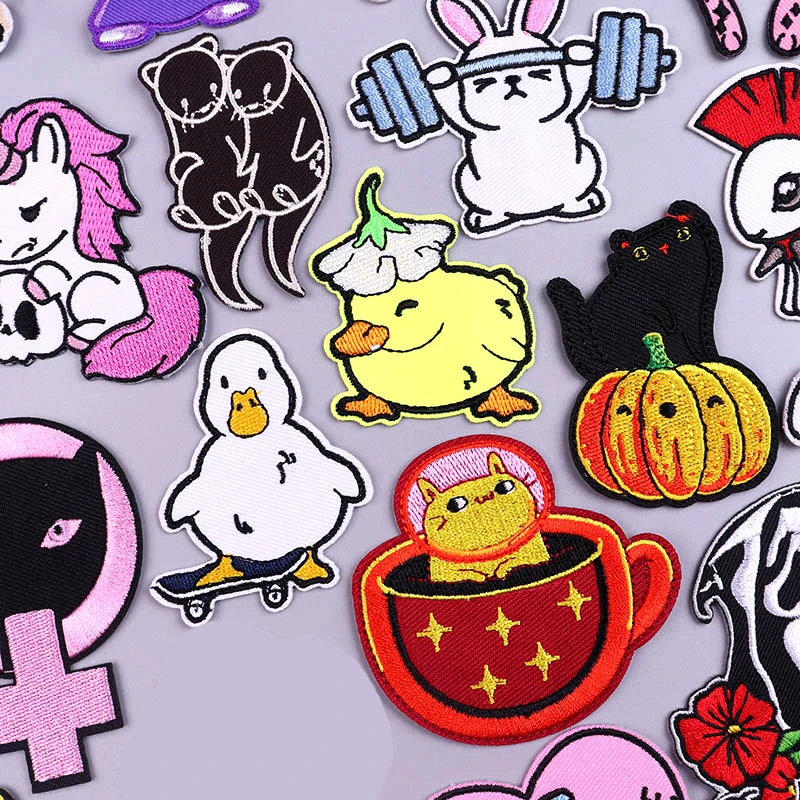 

Duck Patch Cartoon Animal Embroidered Patches For Clothing Stickers Hippie Stripes Applique Iron On Patches On Clothes Badges