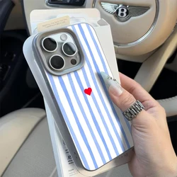 Minimalist Blue and White Striped Heart Pattern Phone Case - Galaxy S23 Ultra (GRAY)