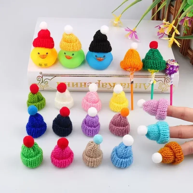 Description Picture 3 of item10/20pcs Mini Santa Hat & Scarf 2024 New Christmas Costume for Cat Rabbit Doll Lollipop Bottle DIY Xmas Party Dinner Decoration