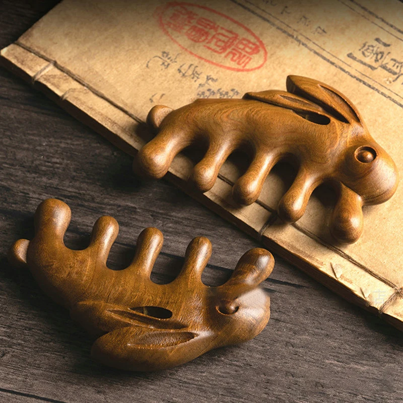 Holz Massager Grün Sandelholz Kaninchen Massage Kamm Kopf Meridian Gua Sha Kopfhaut Entspannung Akupunktur Therapie Breite Zähne Kamm – Detail 1