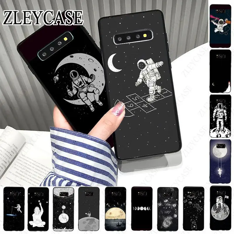Nero Con White Moon Stars Space Astronaut Fundas Per Samsung Galaxy Note9 Note10 Note20Ultra S23 S21Fe S22Plus S24Ultra Case
