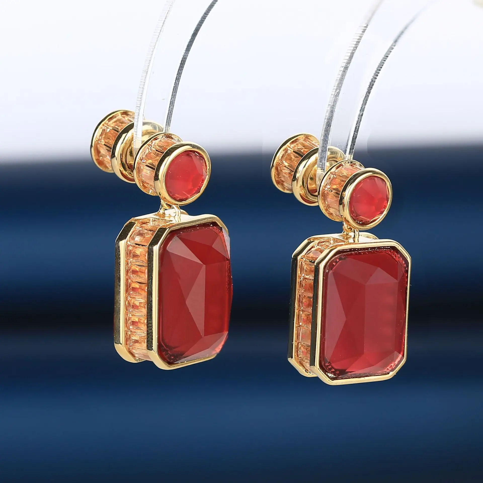 FXLRY High Quality Red Color Cubic Zirconia Luxury Simple Wedding Luxury Solid Geometry Earring For Women Wedding Jewelry