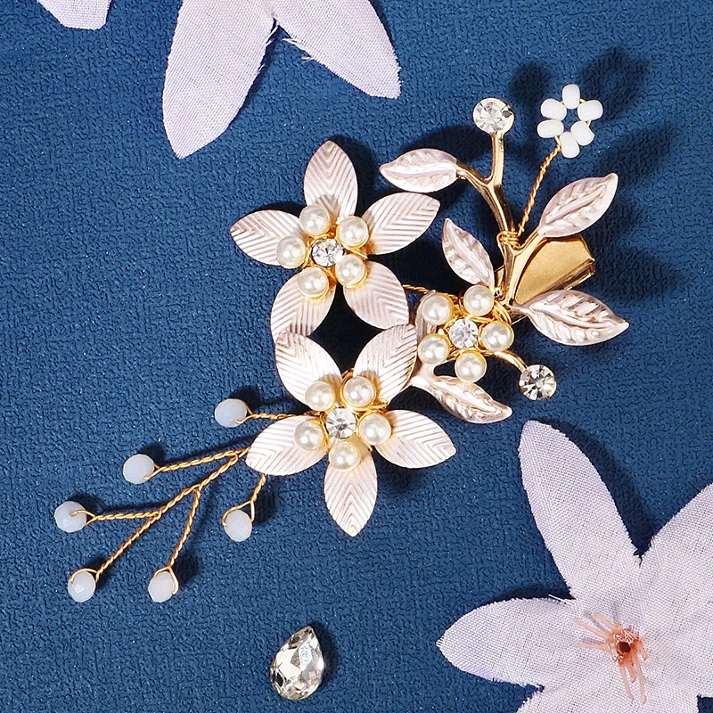 Alloy Flower Bridal Hair Clips Party Banquet Mori Hairpin Headdress Crystal Beaded Jewelry Accessories For Women
