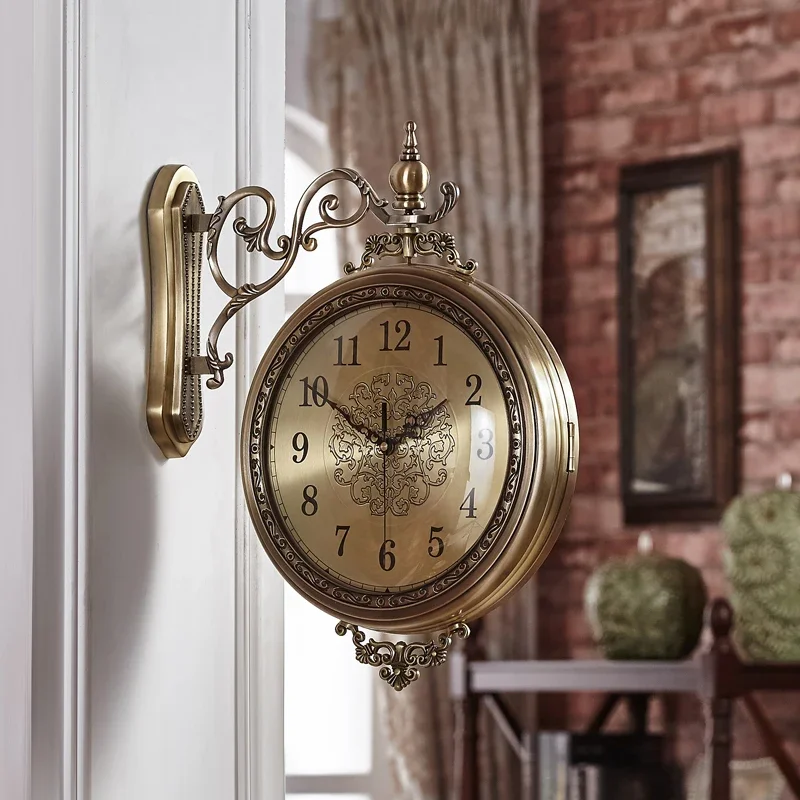 Large Double-side Wood Metal Golden Silent Wall Clock Color:A;Sheet Size:20 inch