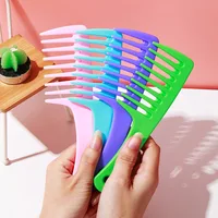 Small Wide-tooth Curly Hair Comb Adult Female Smooth Hair Comb Hairdressing Comb Styling Tool 1