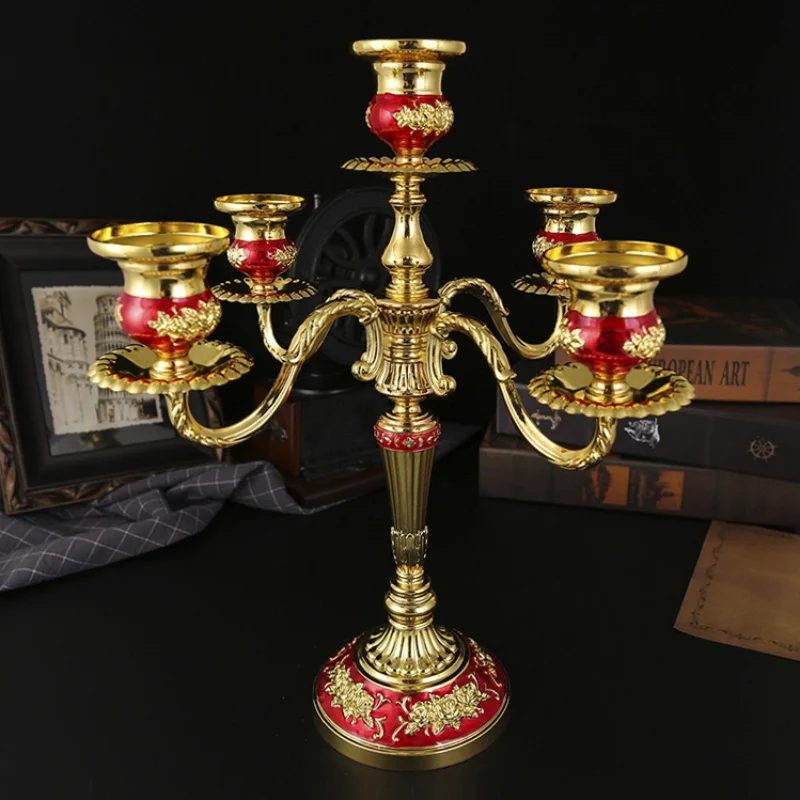 Description Picture 3 of itemLuxury European Retro Five-Head Candlestick Romantic Hotel Wedding KTV Living Room Decorative Candelabra High-End Lighting