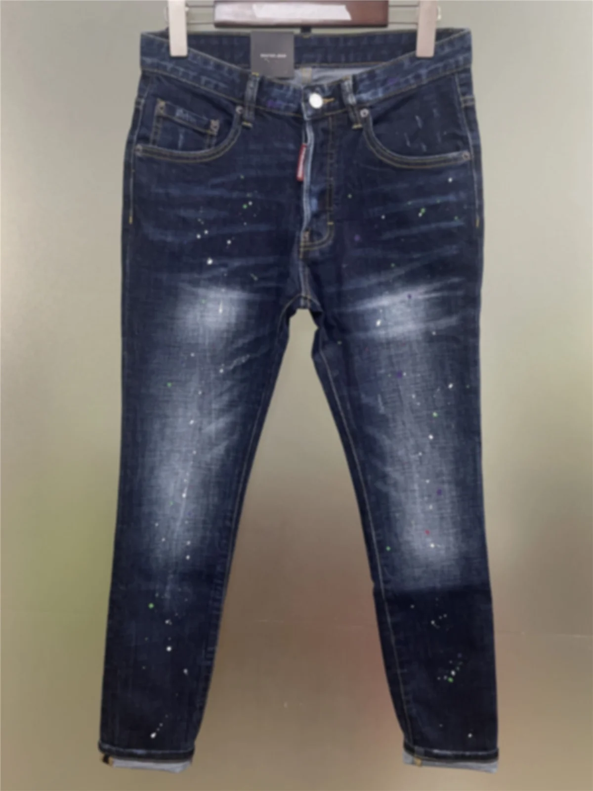 

2024 New D2 Jeans Men's Blue Perforated Fashion Patch Ink Breaking Paint Elastic Slim Fit Leggings