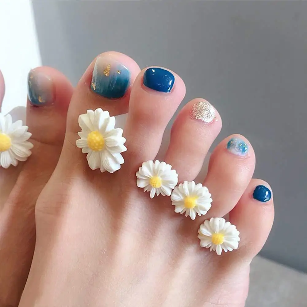 8pcs/set Toe Separators, Silicone Daisy Flower Toe Spacers Stretchers For Nail Polish Nail Art Pedicure Tools, Silicone Spac