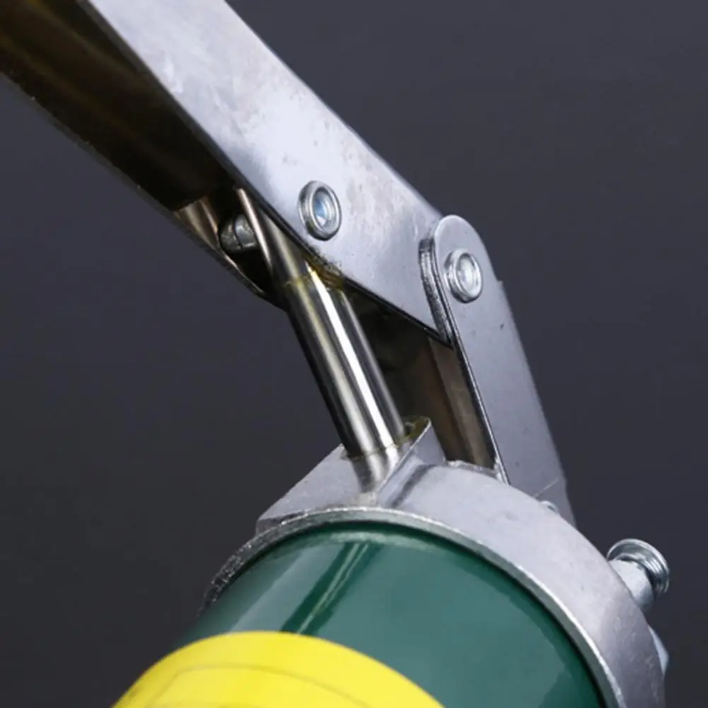 Universal Handheld Oiler Anti-deformation Oil Pump Backflow Prevention Nozzle Repair Handheld Oiler Oil Filling Equipment