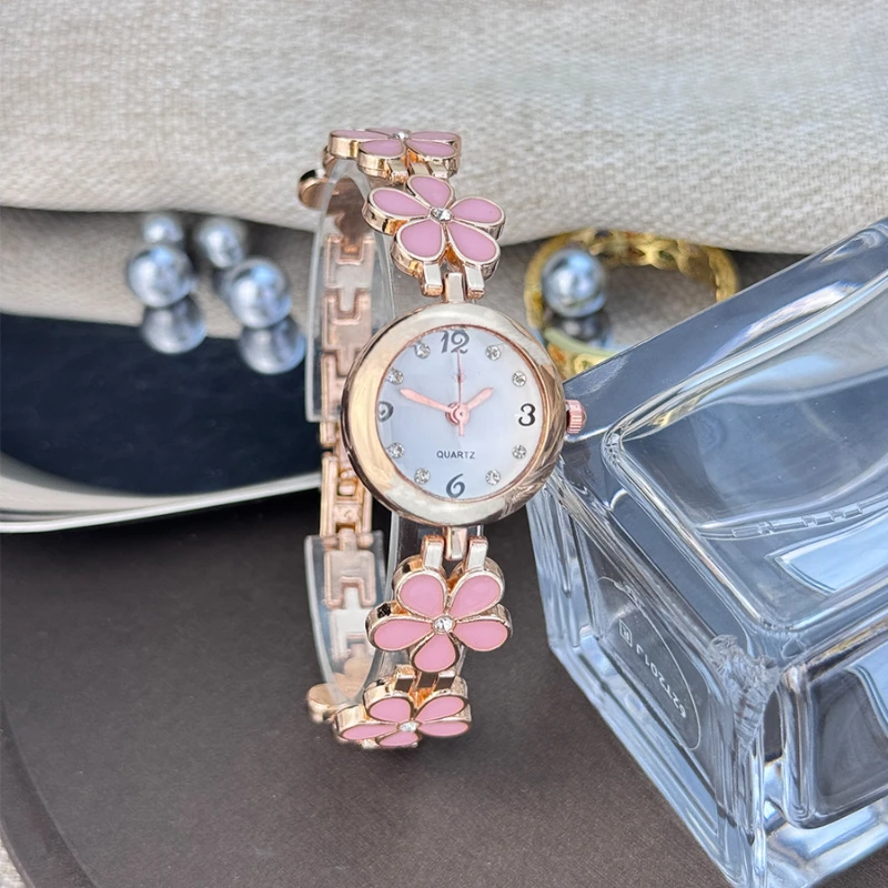 Graceful Women's Quartz Watch: Elegant Black & Pink Floral Design - Perfect Gift Idea for Any Occasion