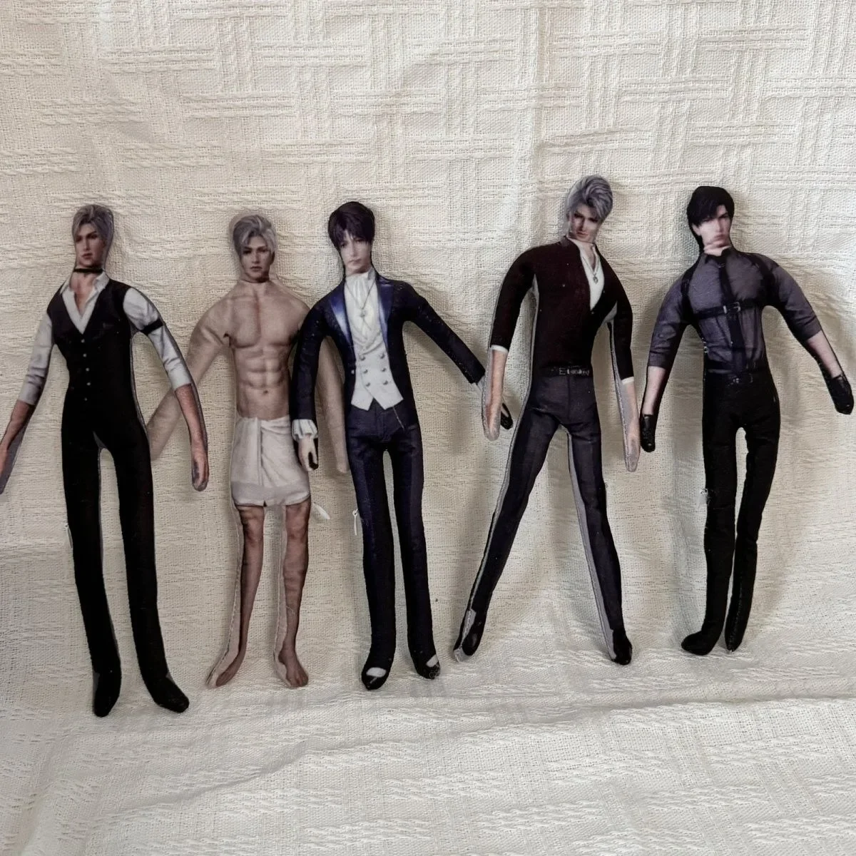 Game Love and Deepspace Sylus Cosplay Plush Dolls Kawaii Zayne Rafayel Funny Body Wire Skeleton Action Stuffed Doll Accessories