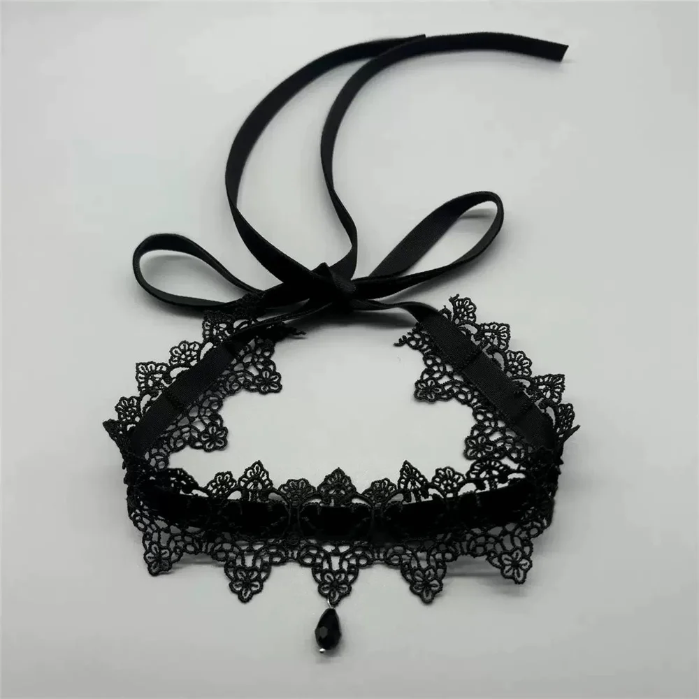 Elegant Lace Choker Necklace for Women - Gothic Vintage Fashion Jewelry