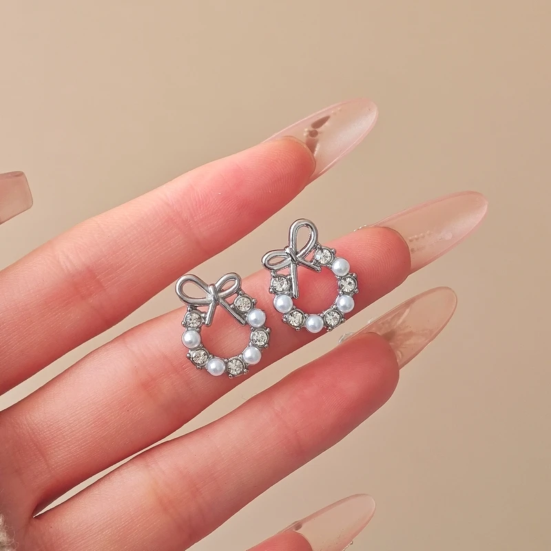 Fashion Lmitation Pearl Crystal Bow Stud Earring For Women Girl Party Trending Jewelry