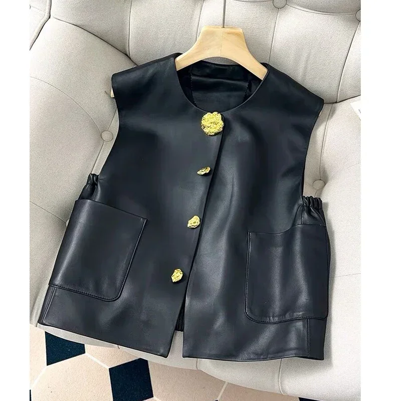 Fashion White Sheepskin Vest For Women Autumn Novelty Gold Big Button Pockets Elastic Hem Leather Short Tops Quilted Colete