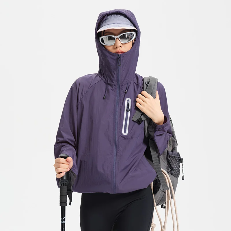 Women's Lightweight Hooded Hiking Jacket for Outdoor Layering