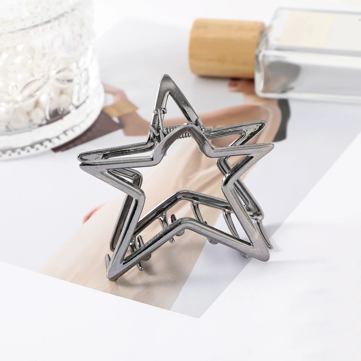 6.5cm Alloy Star Hair Claw Clamp Girls Punk Sliver Ponytail Hair Clip Korean Hair Accessories Headwear Fashion Hair Crab Clips