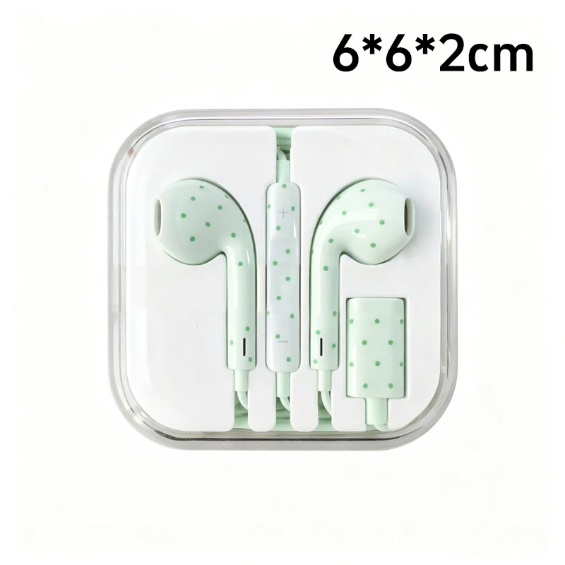 Polka Dot Type-C Wired In-Ear Earphones with Mic for Hands-Free Entertainment
