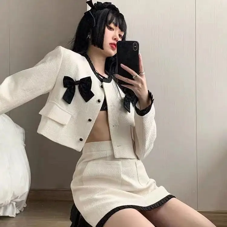 

New Women's Set Skirt Temperament Bow Tie Set Two-Piece High-End Unique Sweet Spicy Top Chic Style Plus Size Office Lady Female
