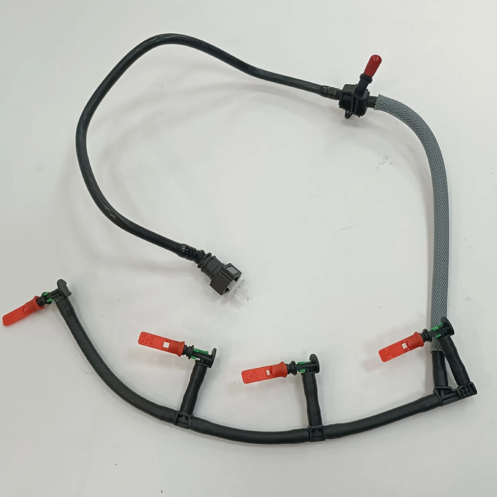 Fuel Injection Return Pipe For Ford RANGER 2.2L Mazda BT50 2.2 1756563 BB3Q 9K022 AG BB3Q-9K022-AG