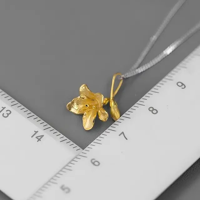 Freesia Flower Silver Necklace - Image 6