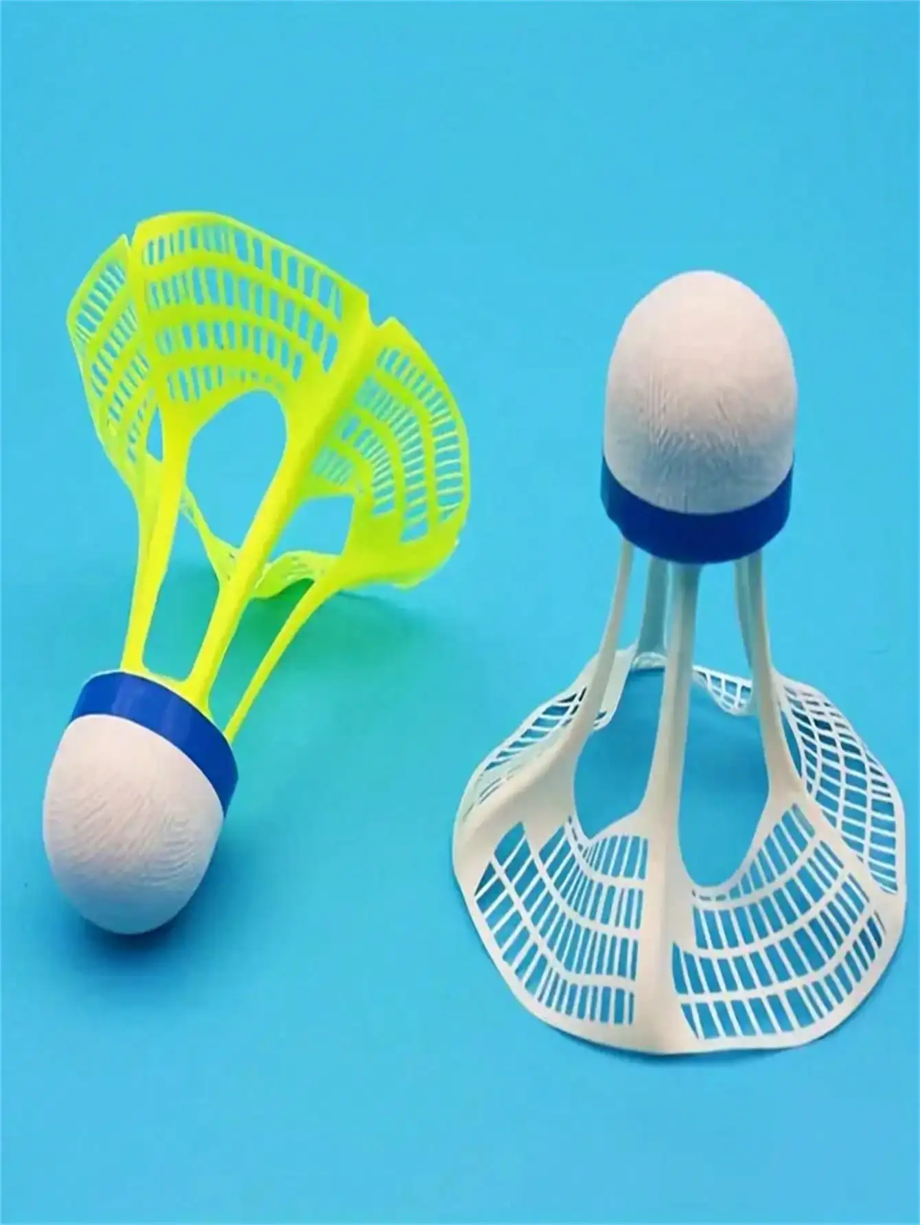 Windproof Badminton Shuttlecocks 1