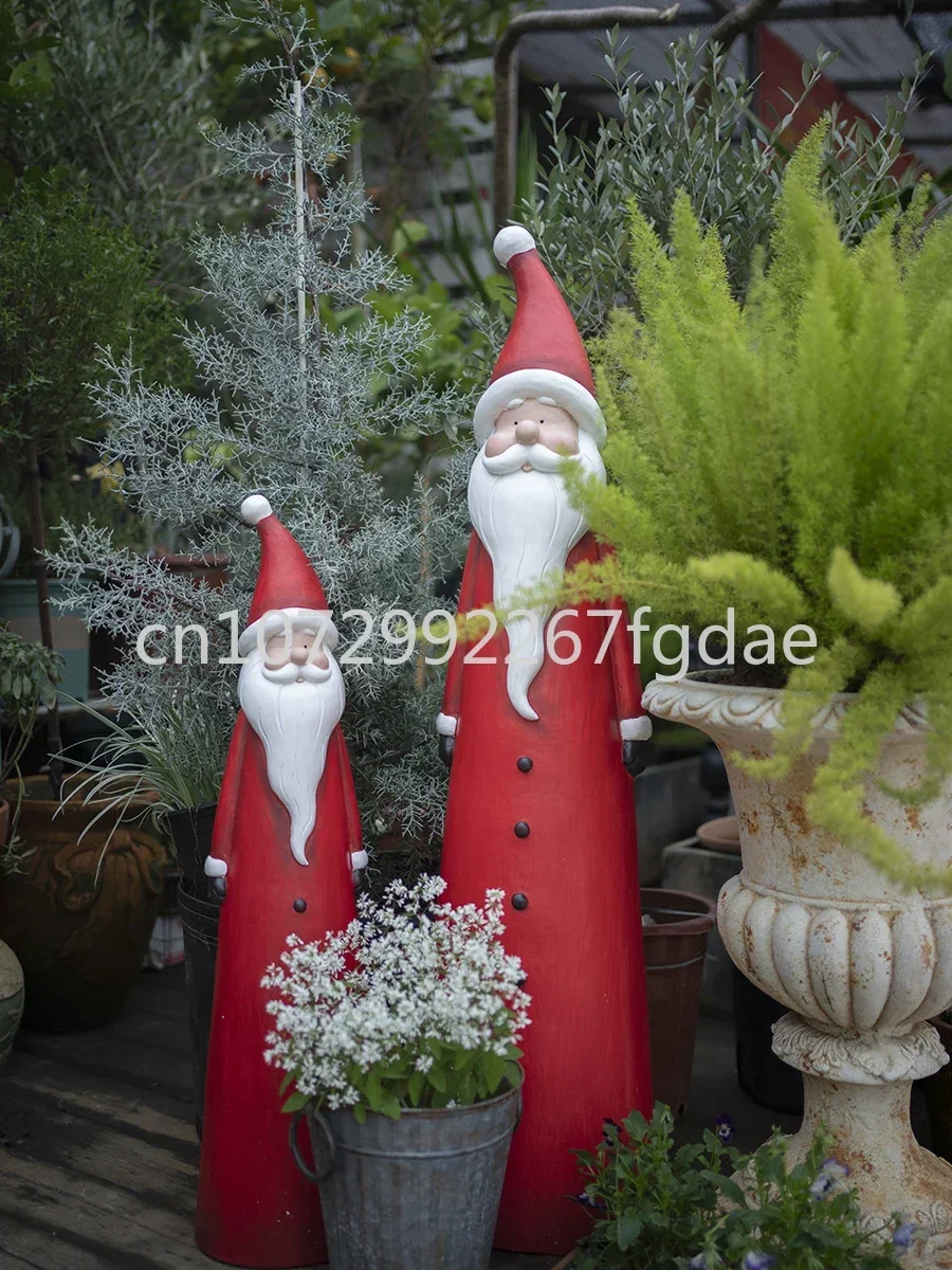 

Christmas Decoration Scene Layout Creative Outdoor Villa Garden Cartoon Santa Claus Sculpture Holiday Atmosphere Decorations