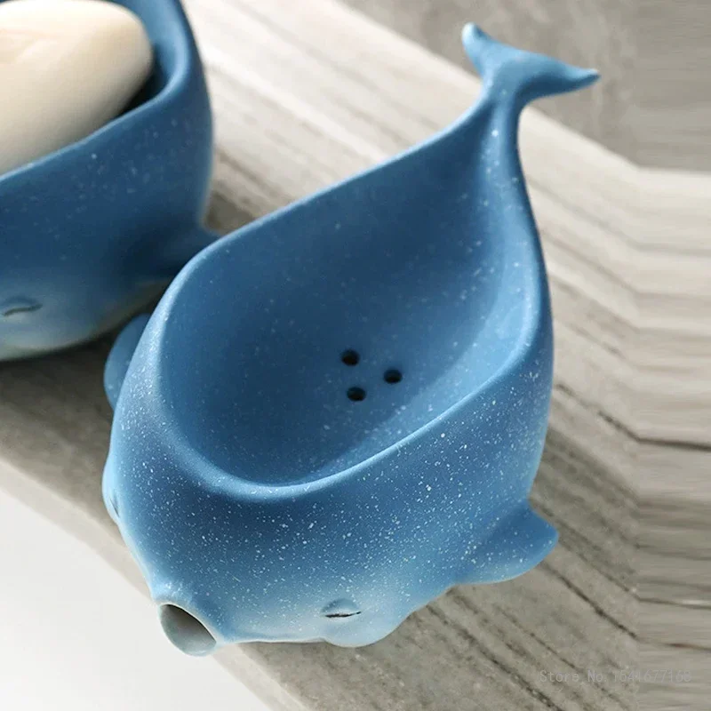 Creative Light Luxury Ceramic Drain Soap Box, Blue Starry Sky Whale Shaped, Home Bathroom Accessories Soap Box Storage Rack, 1Pc