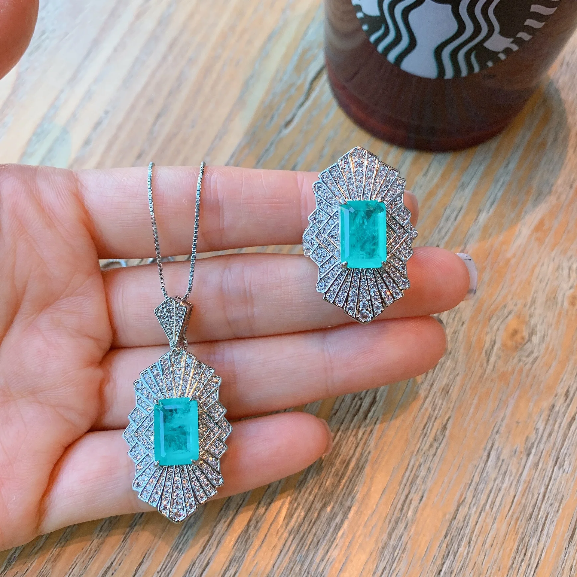 Fashion Luxurious 925 Sterling Silver 8*12mm Paraiba Gemstone