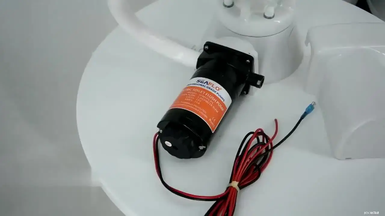 Pompe à Eaux Usées Macérateur 12V 12GPM Amarine-made - Pour Camping-car