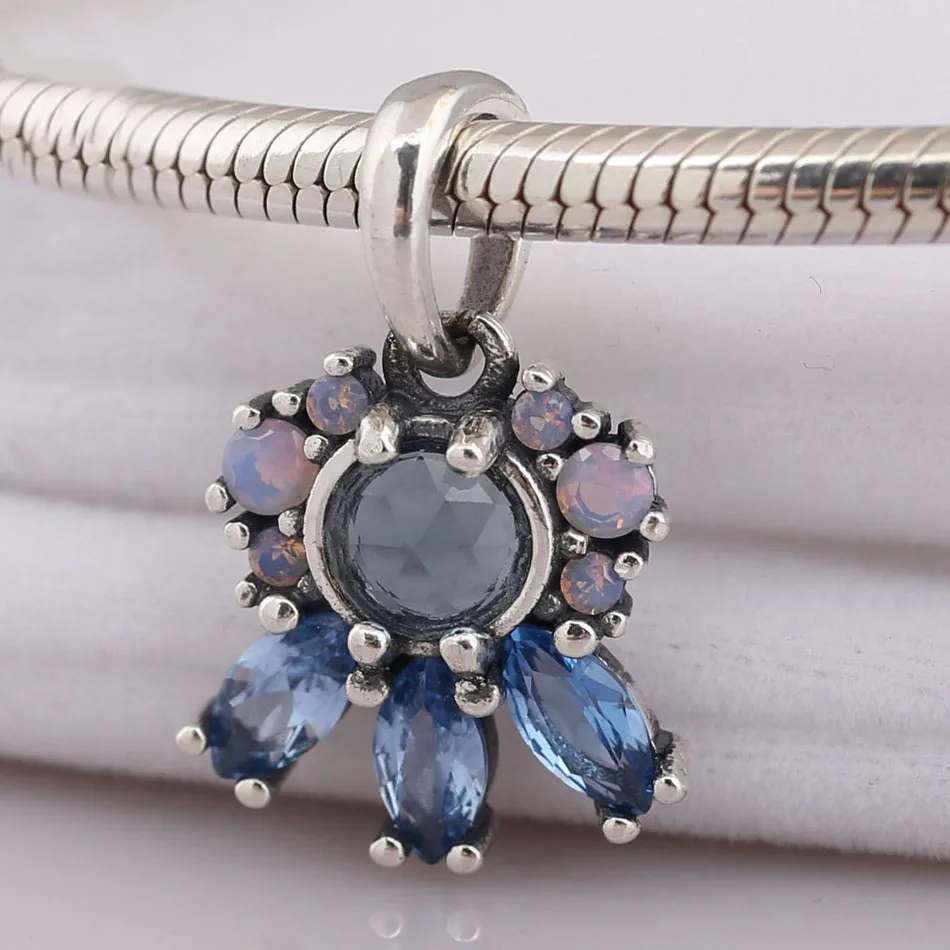 

Женские браслеты и ожерелья из серебра 925 пробы с подвесками