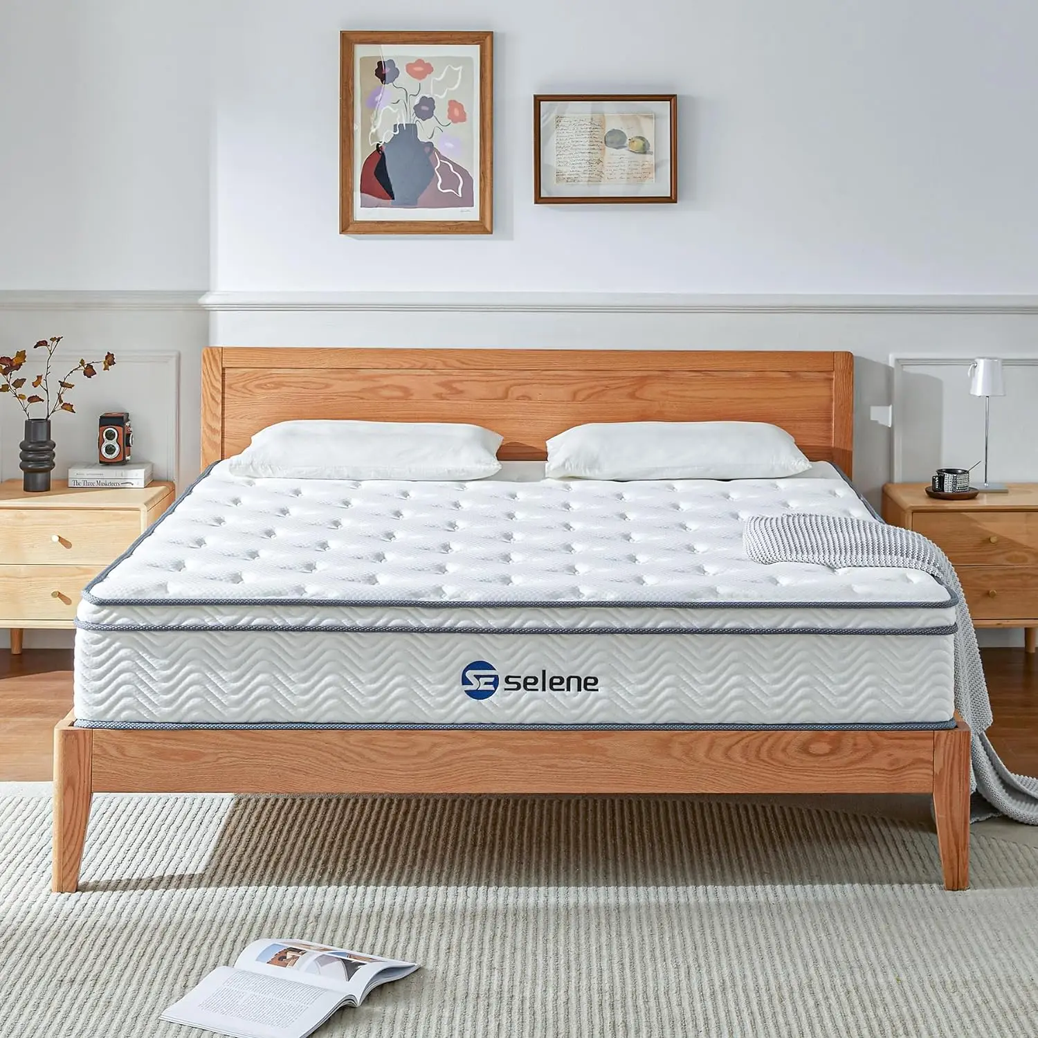 

Queen Mattress, 12 Inch Mattress Queen Size with Pocket Spring and Memory Foam for Pressure Relief, Motion Isolation,
