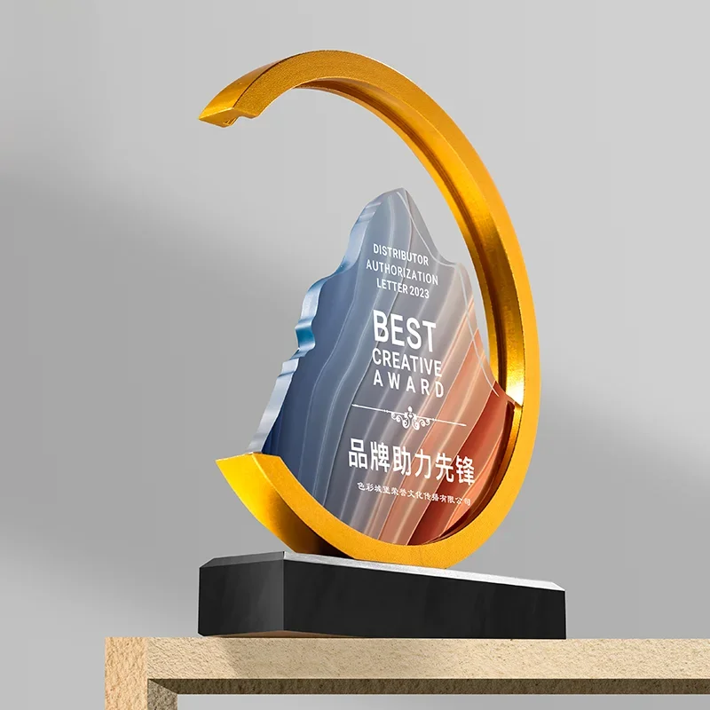 Customized Creative Metal Peak Shape Crystal Trophy Excellent Souvenir Reward Home Decoration Honor Gold Silver Copper Medal 1Pc