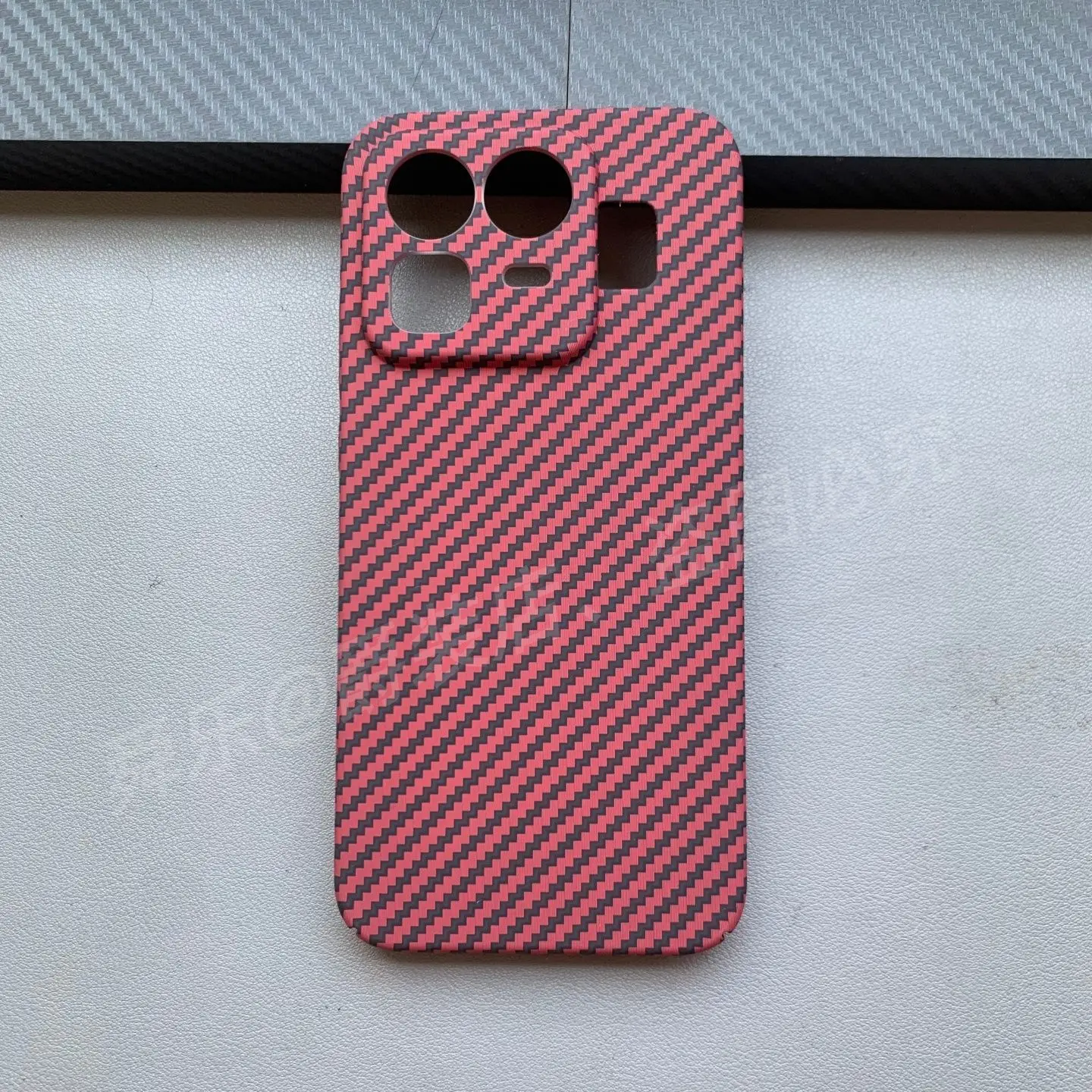 Luxury Carbon Fiber Texture Ultra-Thin Shockproof Bumper Case