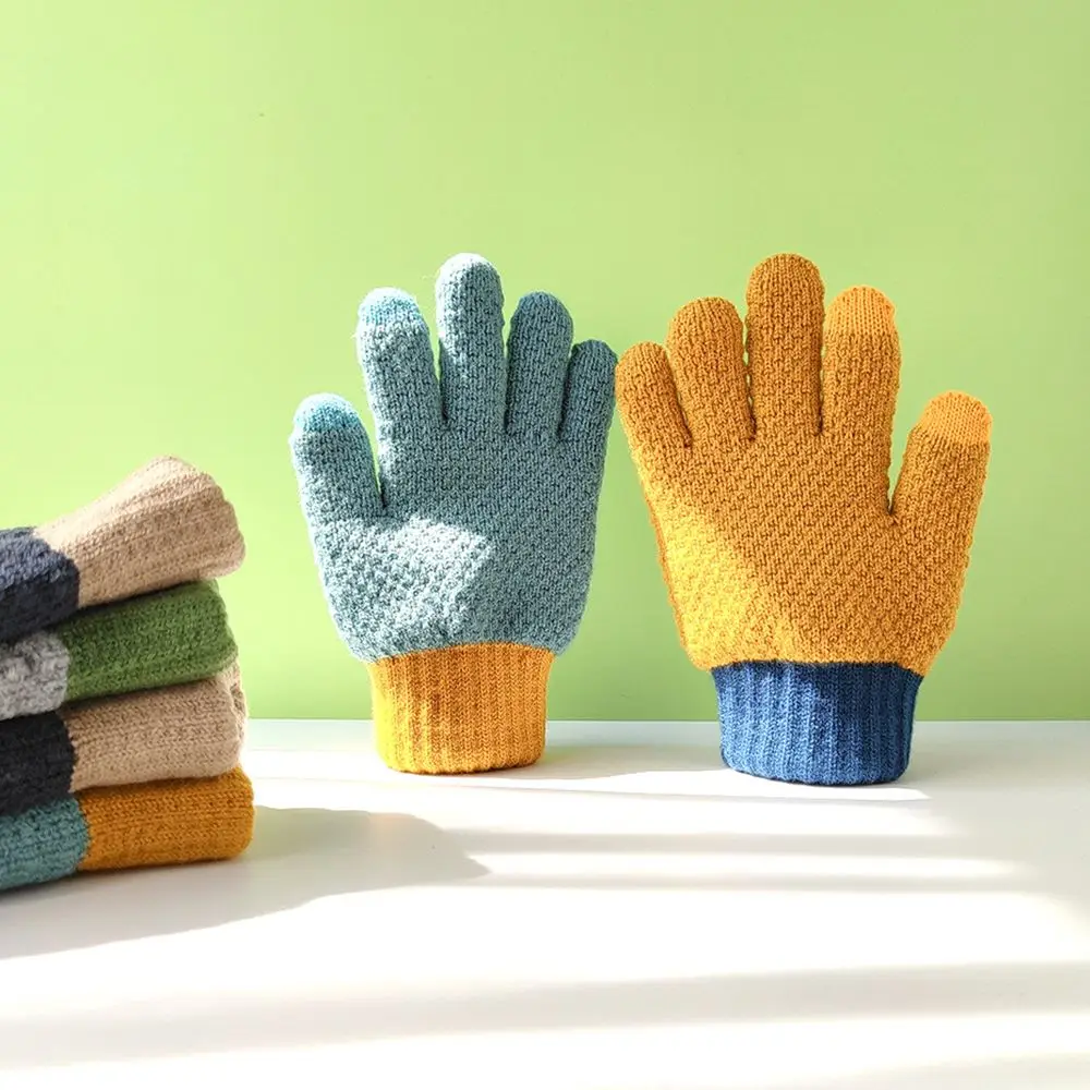 

Ladies Winter Accessories Full Finger Stripes Dots Plus Fleece Korean Style Mittens Women's Knitted Gloves Touch Screen Gloves