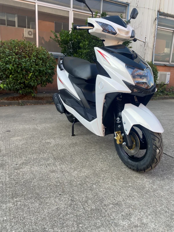 125cc Majesty Scooty Yamaha Majesty 125 2004